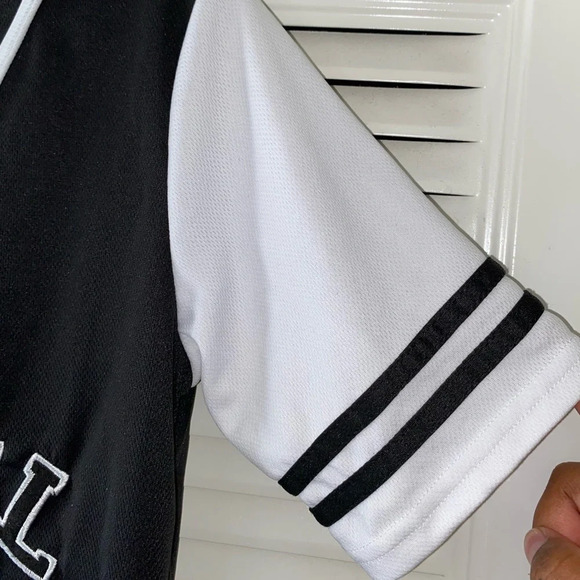 Rue21 Angel baseball shirt - Picture 3 of 6